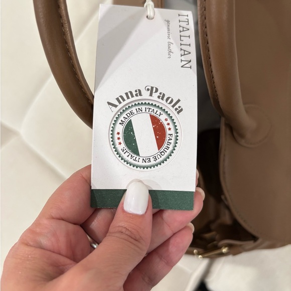 Anna Paola  Tan Italian Leather Handbag - Picture 4 of 6